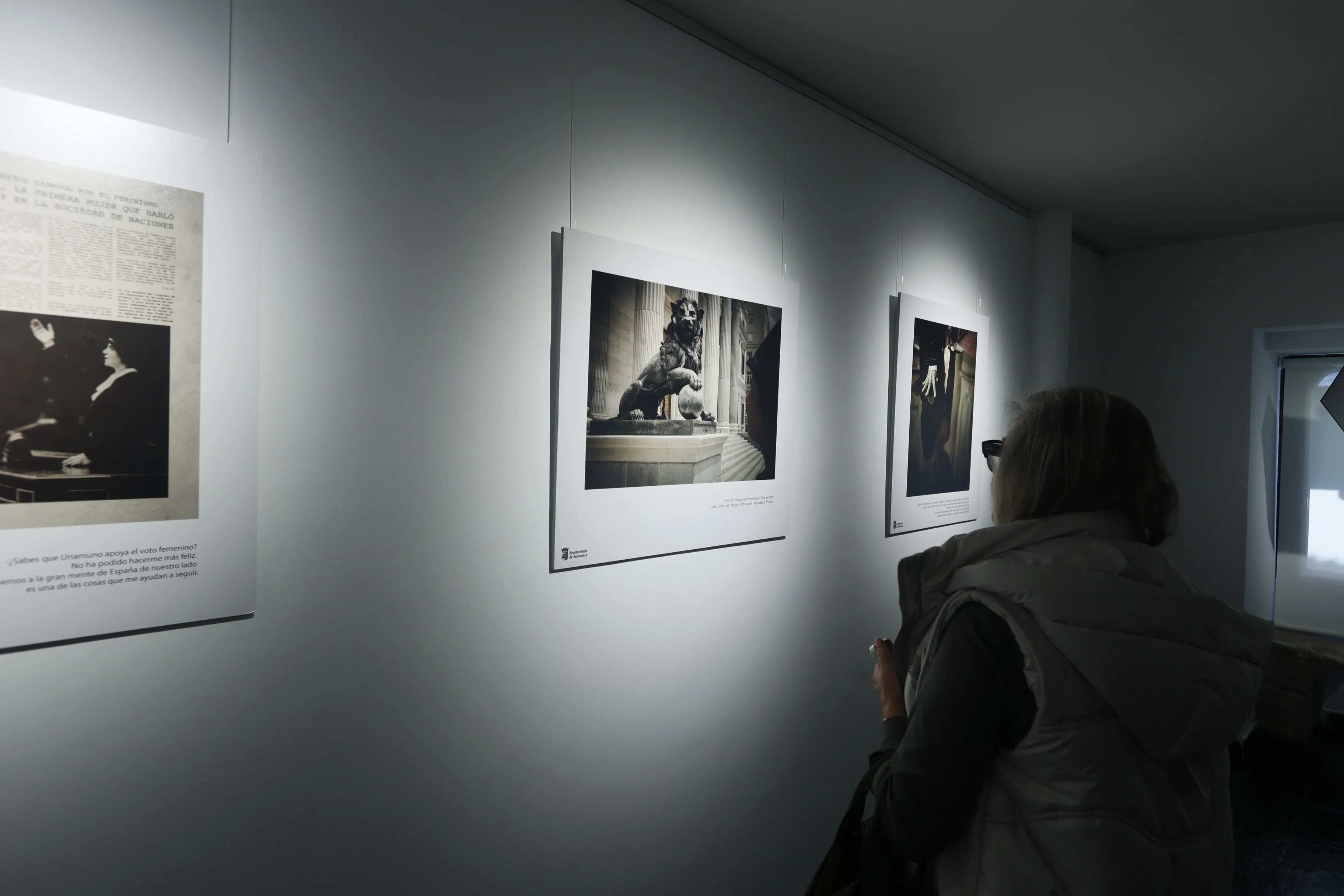 En la piel de Clara Campoamor a través de 16 imágenes que viajan al año 1931